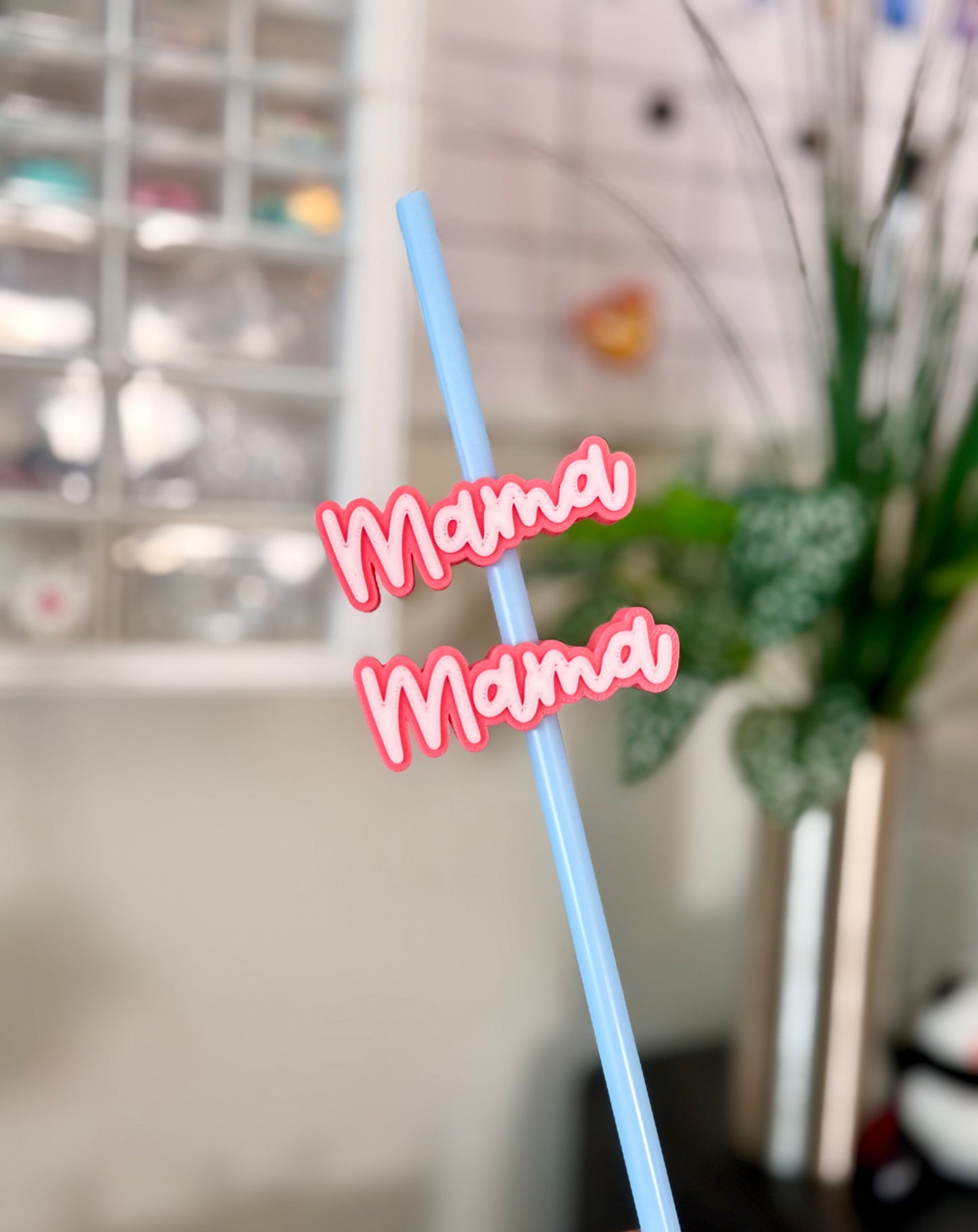 Mama 3D straw topper