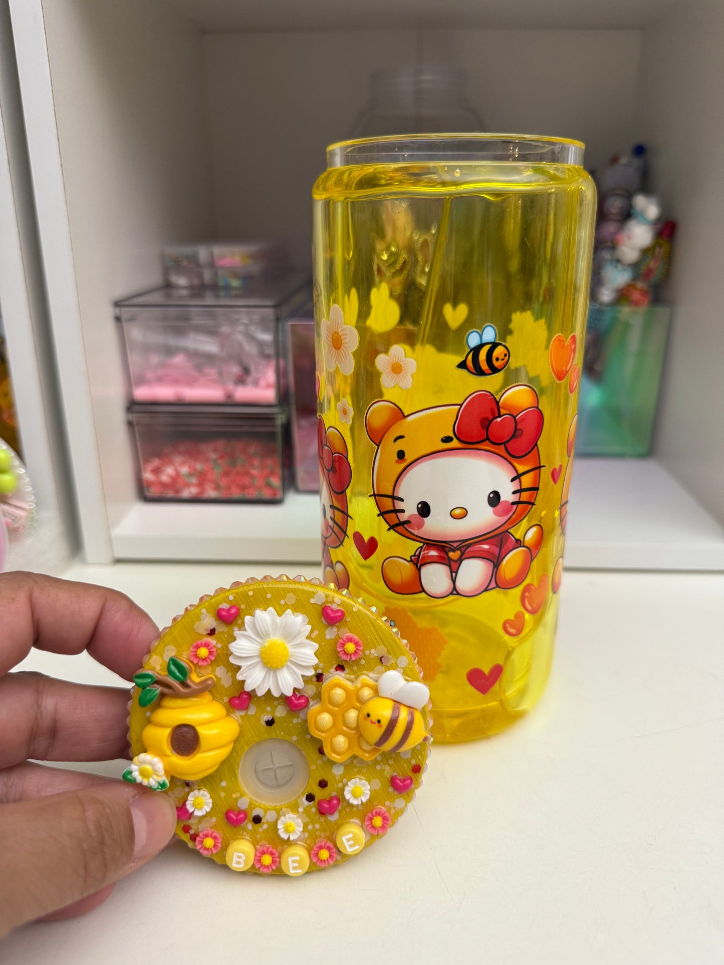 BeeHK Snow globe class Tumbler