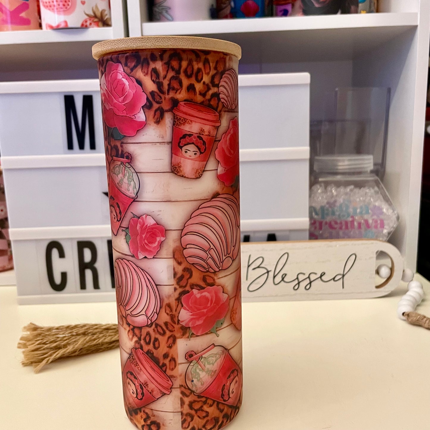 Frida y Cafecito 20oz glass can