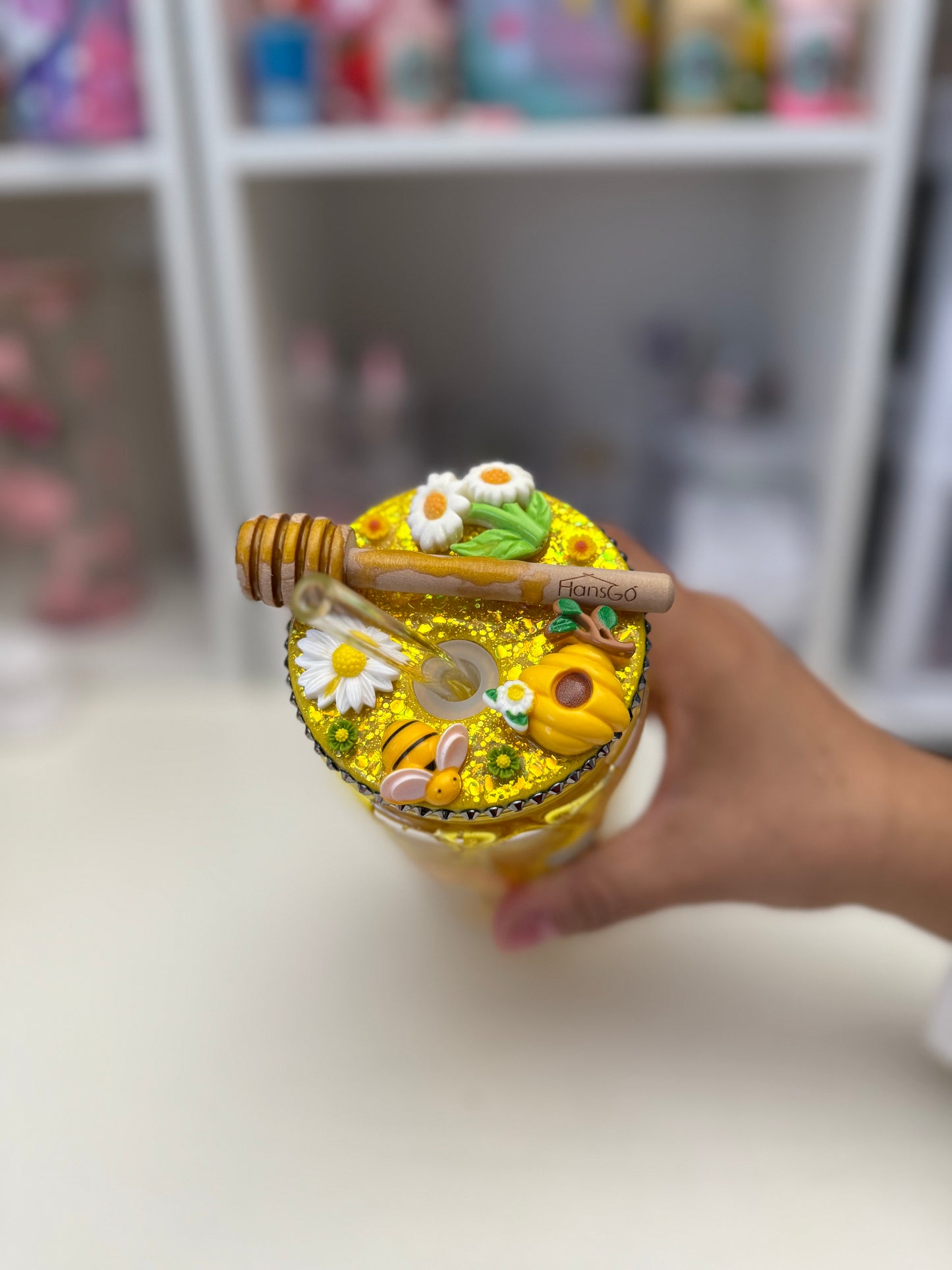 Honey Snow globe acrilic Tumbler