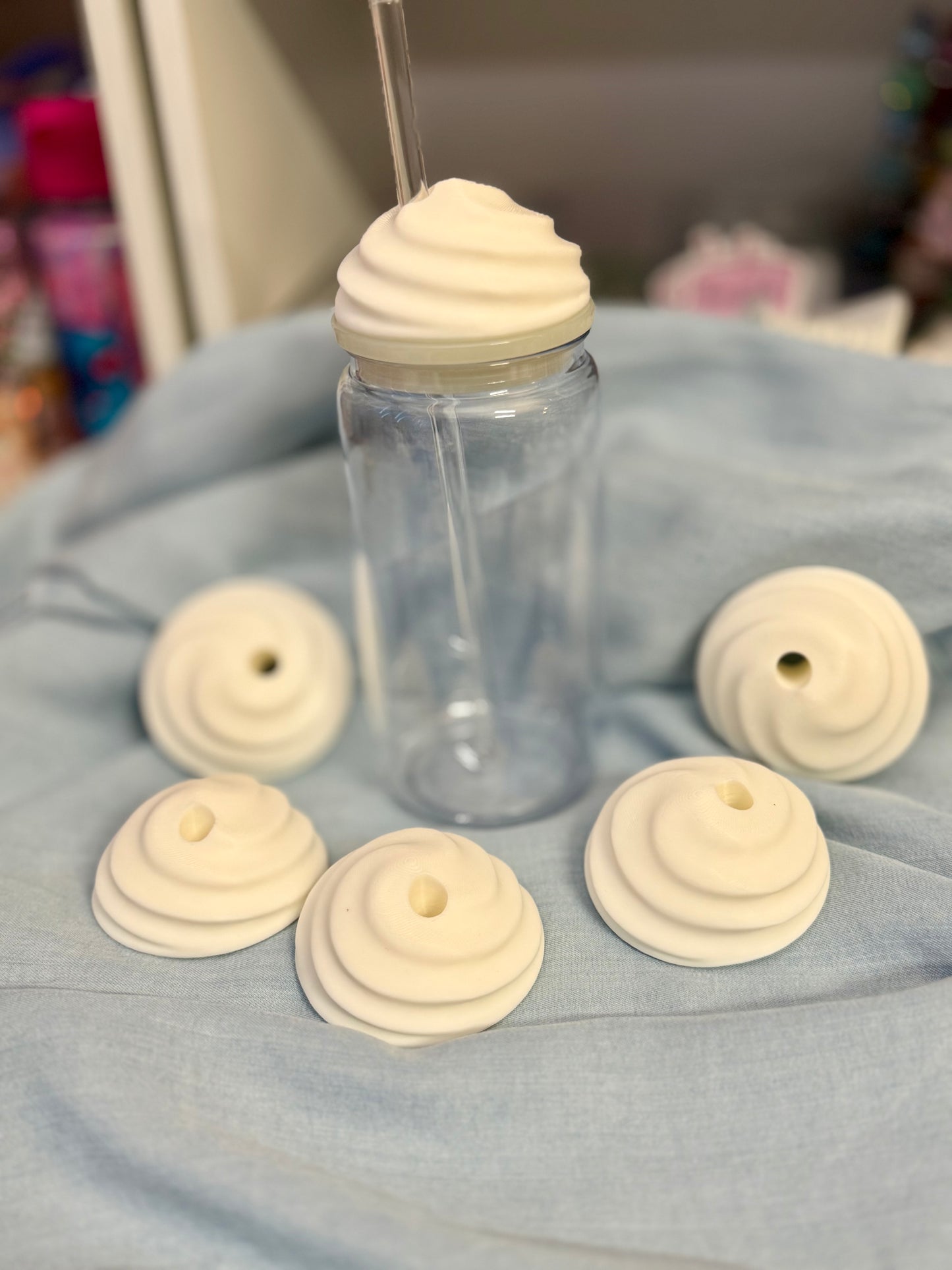 Merengue 3D lid topper 16 oz