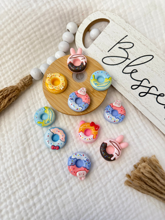 10 pcs resin donuts for crafts