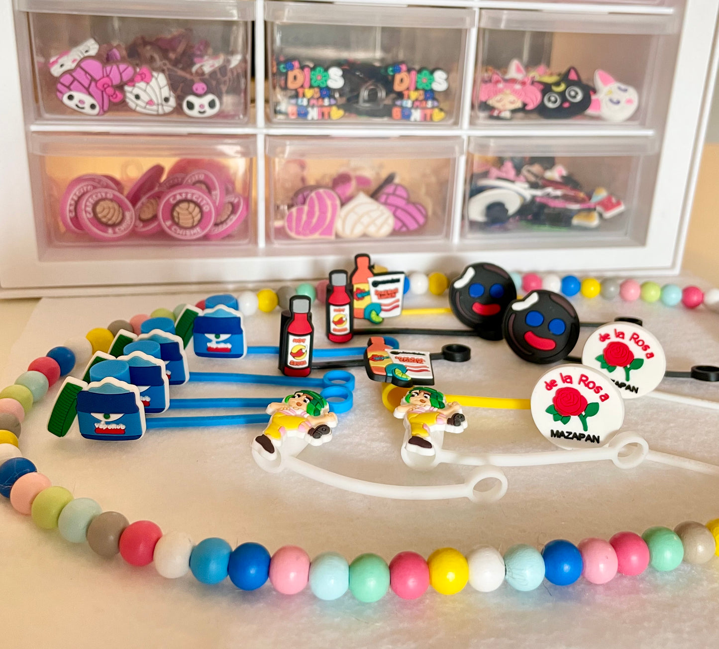 Straw Toppers mexican characters